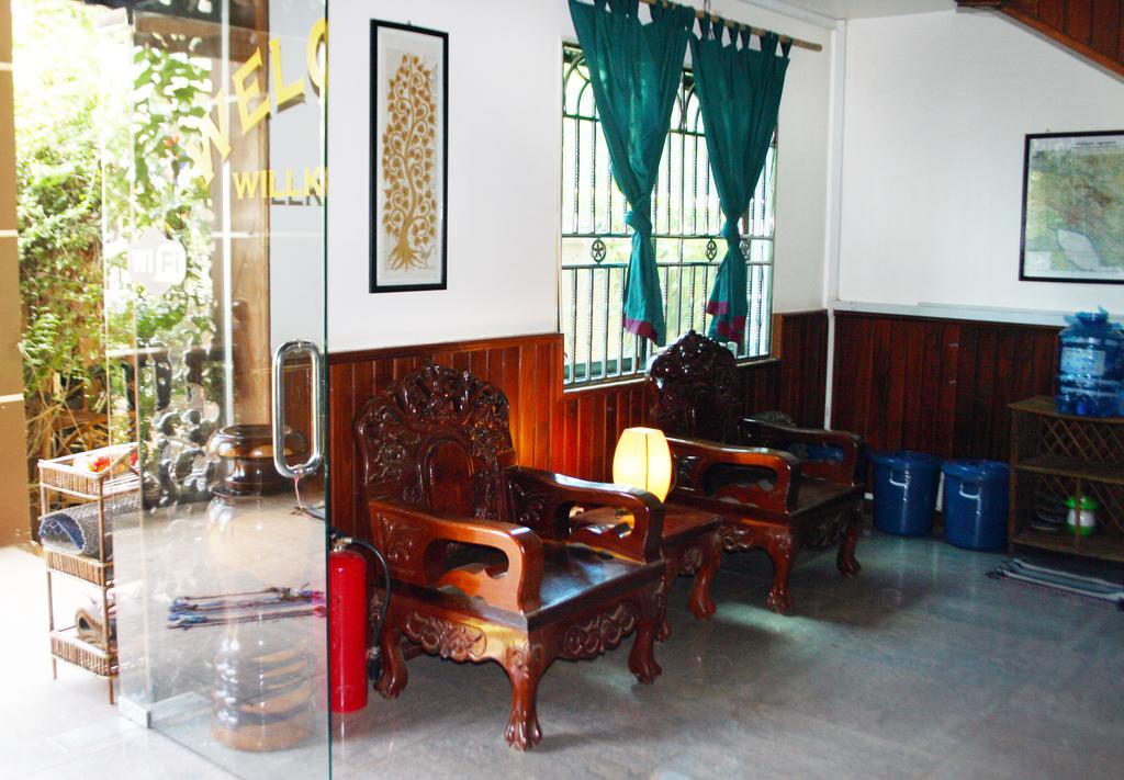 Firefly Guesthouse - The Berlin Angkor Ciudad de Siem Riep Exterior foto
