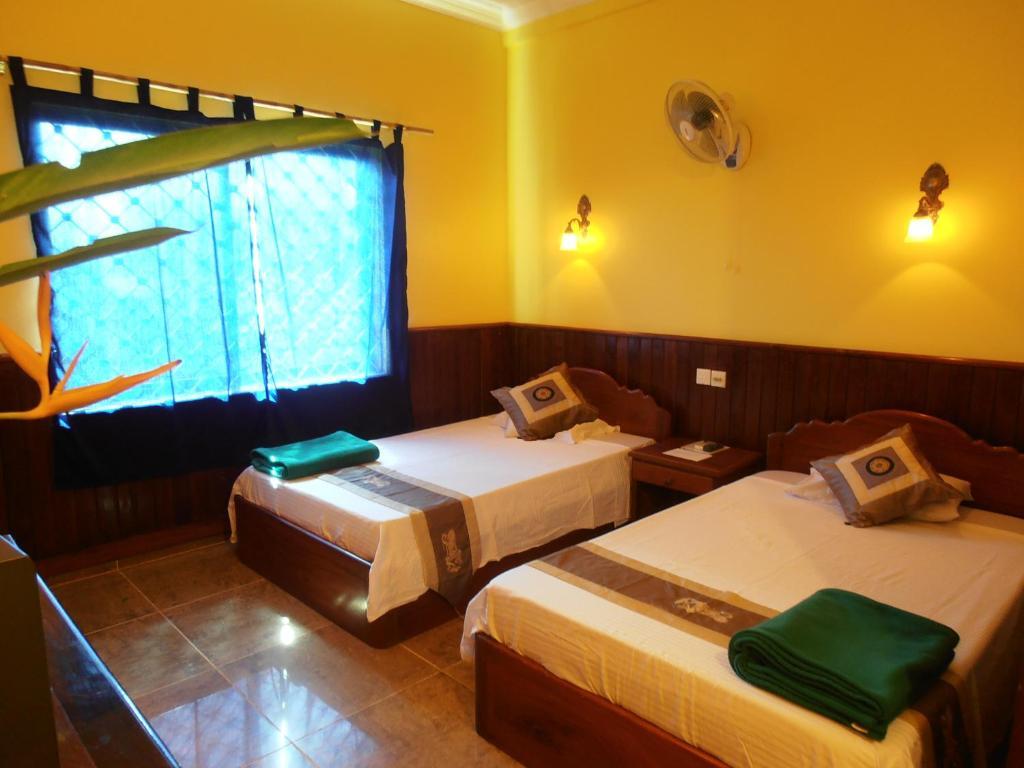 Firefly Guesthouse - The Berlin Angkor Ciudad de Siem Riep Exterior foto