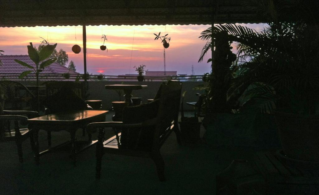 Firefly Guesthouse - The Berlin Angkor Ciudad de Siem Riep Exterior foto