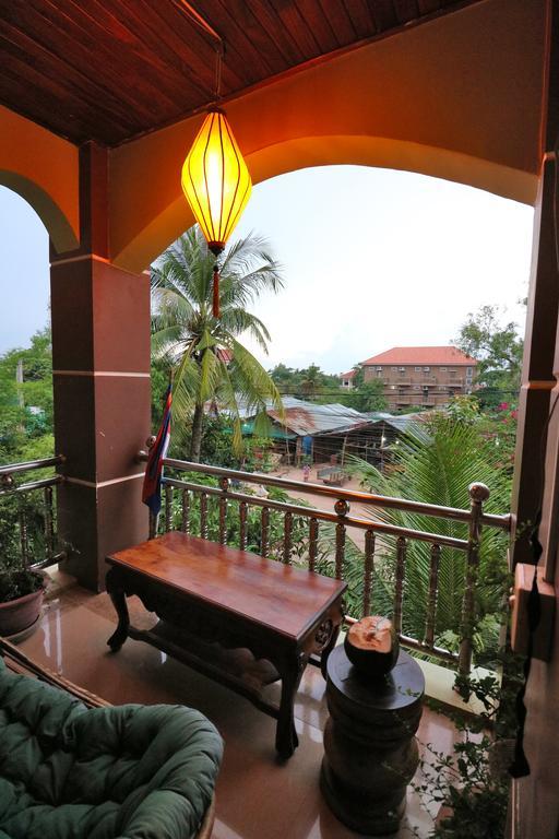 Firefly Guesthouse - The Berlin Angkor Ciudad de Siem Riep Exterior foto