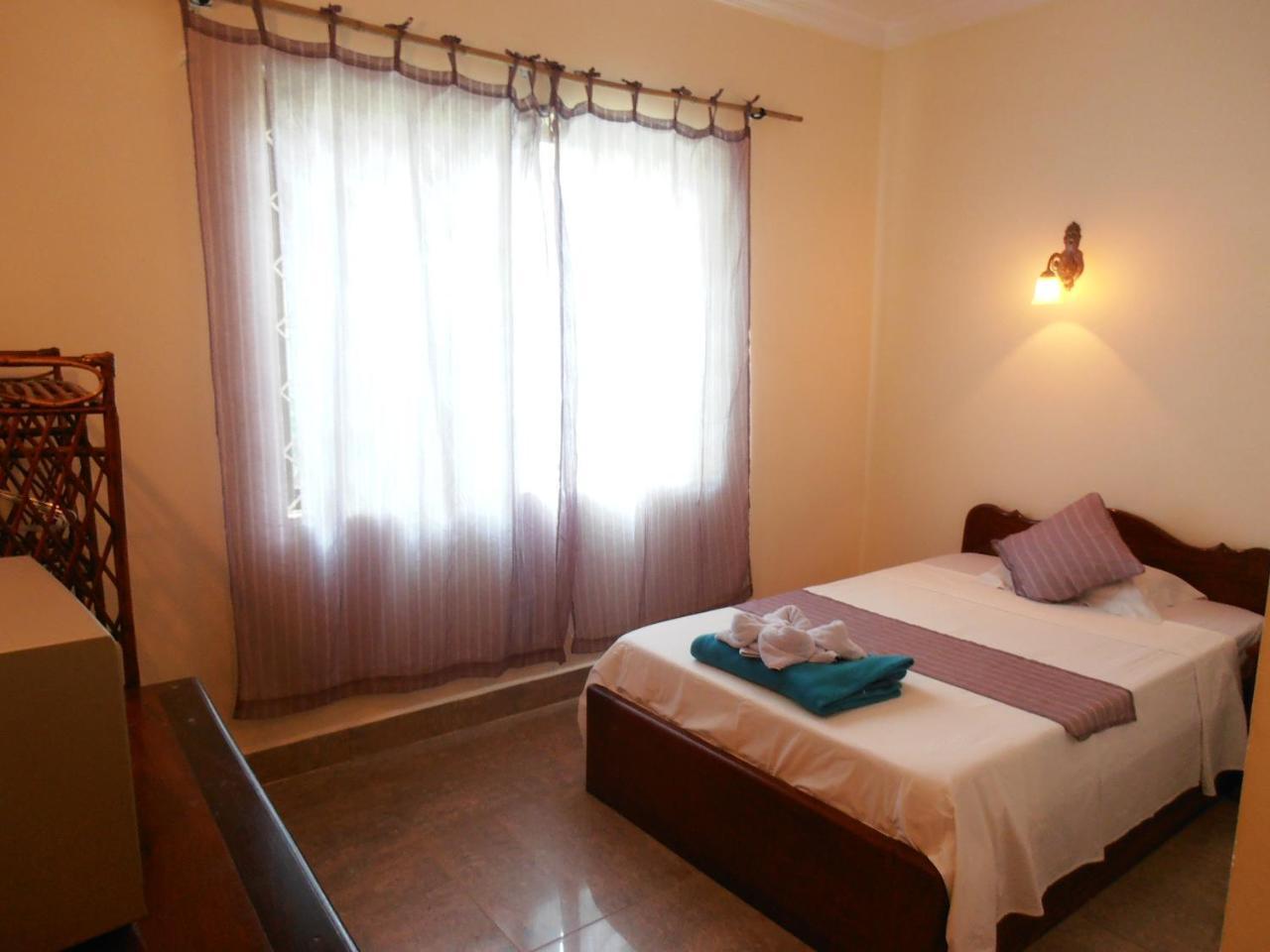 Firefly Guesthouse - The Berlin Angkor Ciudad de Siem Riep Exterior foto